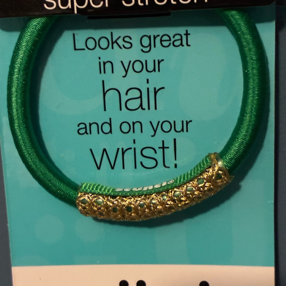 Scunci Green Hair Accessory with Gold Accent - Picture 2 of 2